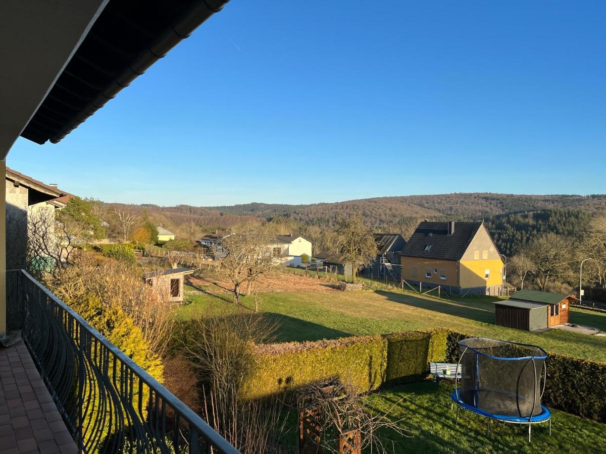 Wohnung Mit Panoramablick Gerolstein Kültér fotó