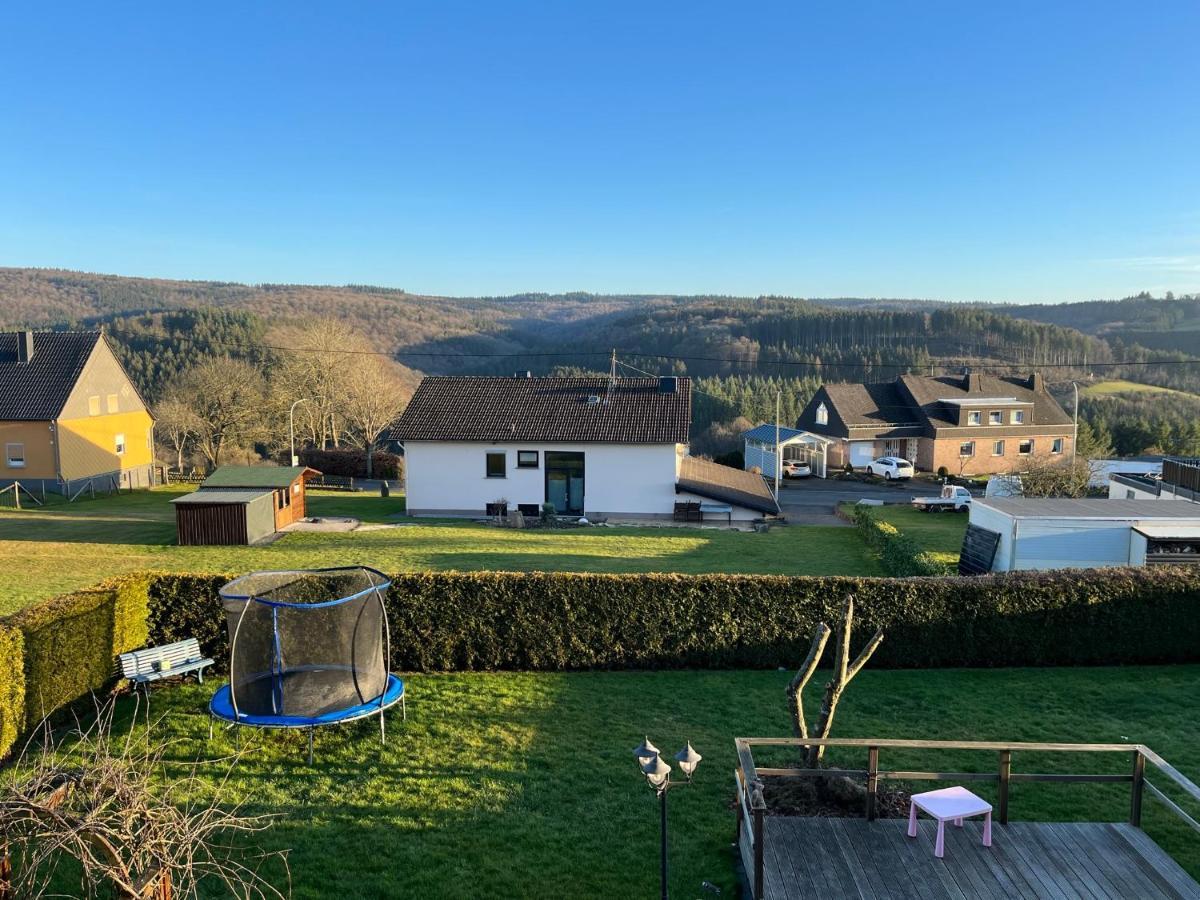 Wohnung Mit Panoramablick Gerolstein Kültér fotó